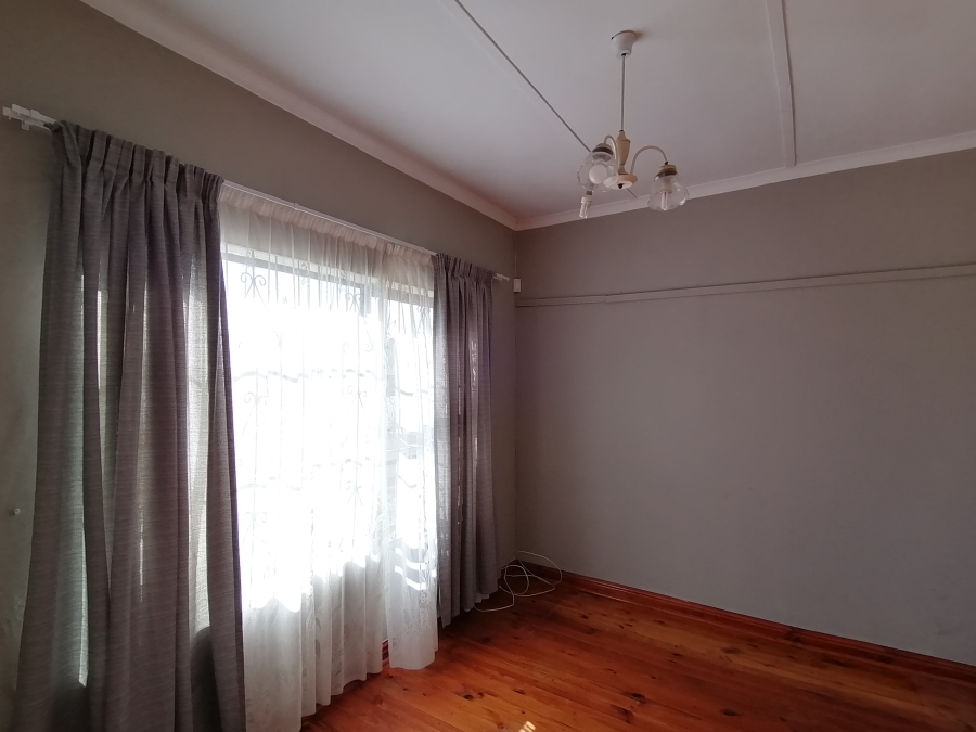 2 Bedroom Property for Sale in Forest Hill Eastern Cape